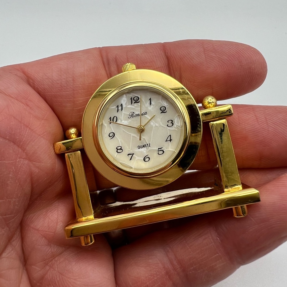 Gold Ronca Quartz Mini Clock - Picture 8 of 10